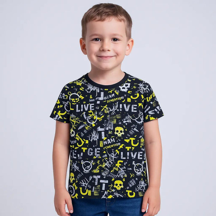 Zwart shirt met opvallende graffiti print